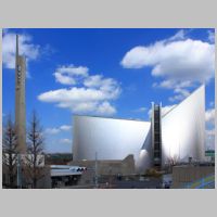 St. Mary's Cathedral, Tokyo (2012), photo Kakidai, Wikipedia.JPG